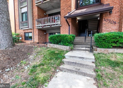 10208 Bushman Drive - Photo 1