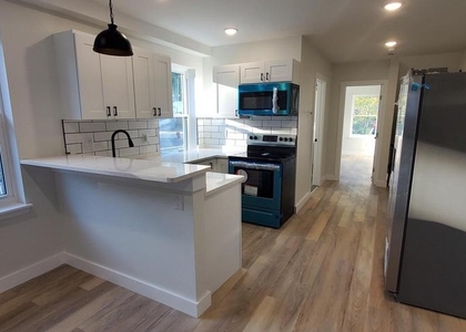 536 W Huntingdon Street - Photo 1