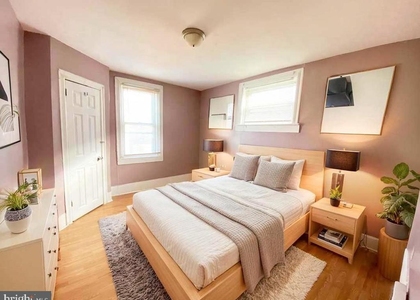 1833 W Rockland Street - Photo 1