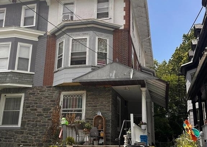 247 W Hansberry Street - Photo 1