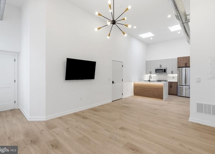 1232 Chancellor Street - Photo 1