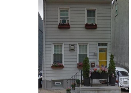 417 Leverington Avenue - Photo 1