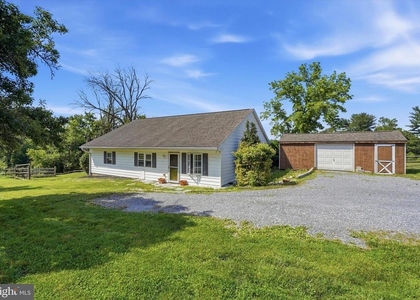 975 Palmers Mill (cottage) Roa - Photo 1