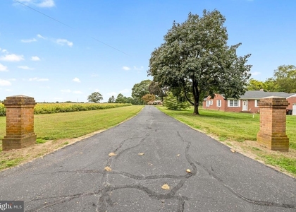 8936 Goldsborough Neck Road - Photo 1