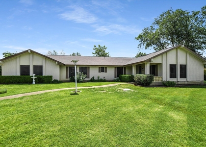7 Brenda Ln - Photo 1