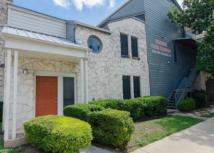 2529 Rio Grande St - Photo 1