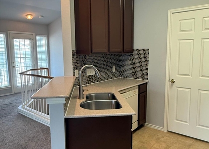 1900 Scofield Ridge Pkwy - Photo 1