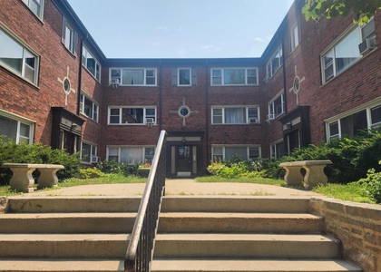 1318 Central Street - Photo 1
