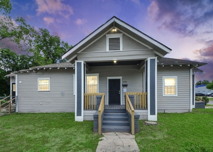 2102 Gray Street - Photo 1
