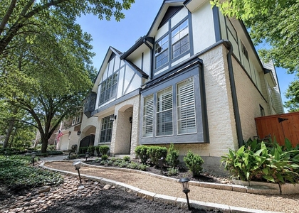 18 Doeskin Place - Photo 1