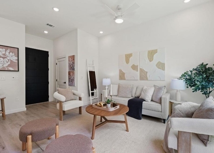 401 North Bluff - Photo 1