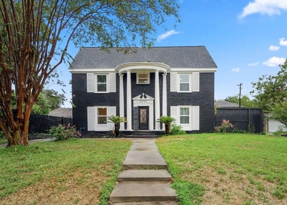 3741 Charleston Street - Photo 1