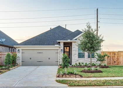 4022 Maple Glen Drive - Photo 1