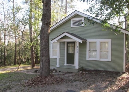 1921 Avenue N 1/2 N - Photo 1