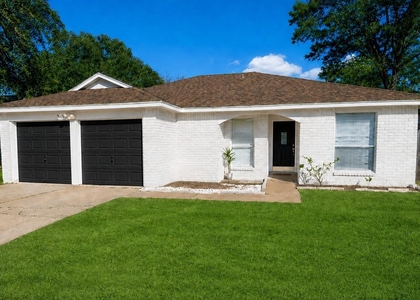 2022 Crosscoach Lane - Photo 1