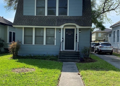 633 Harvard Street - Photo 1