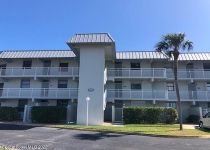 2101 S Atlantic Avenue - Photo 1