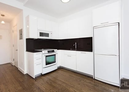 West 91st Street - Photo 1