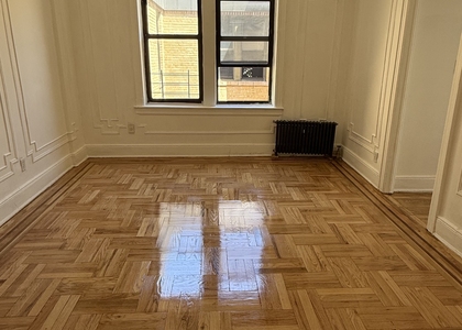2080 West Street - Photo 1
