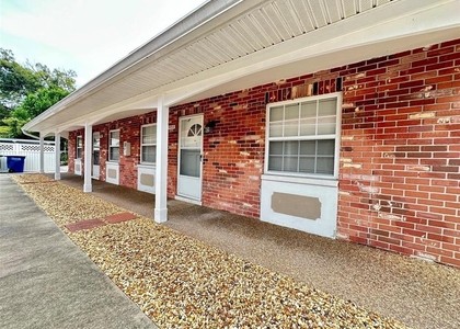 1458 Cleveland Street - Photo 1