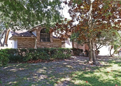 5722 Bay Side Drive - Photo 1