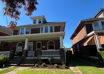 2238 Fairview Avenue - Photo 1