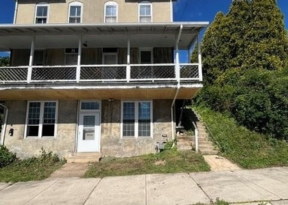 206 N 2nd Street - Photo 1