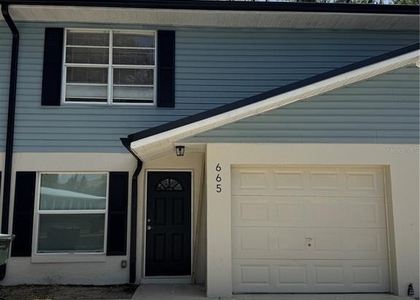 665 W Juniata Street - Photo 1