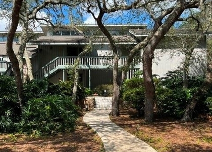 808 Pinewood Court - Photo 1