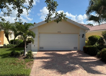 8004 Camminare Drive - Photo 1