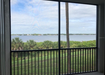 1010 Tidewater Shores Loop - Photo 1