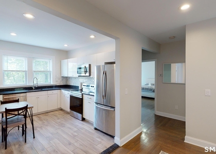 90 Bristol Street - Photo 1