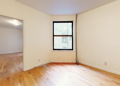 140 West 71st Street,New York, - Photo 1