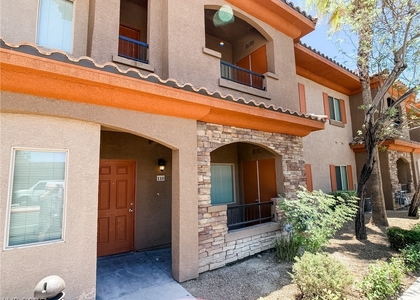 7701 W Robindale Road - Photo 1