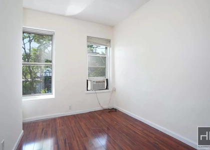 East 11 Street - Photo 1