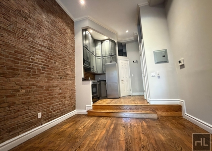 West 14 Street - Photo 1