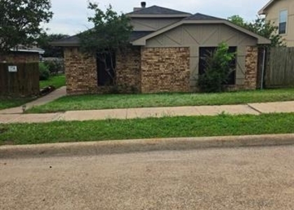 1416 Hackamore Street - Photo 1