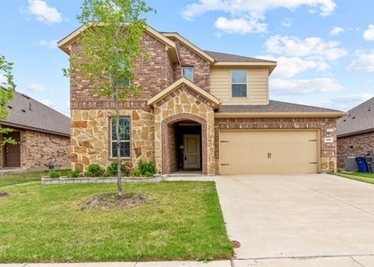 606 Rawhide Way - Photo 1