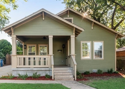 807 Hollywood Avenue - Photo 1