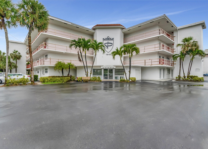 1910 S Ocean Boulevard - Photo 1