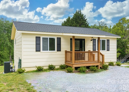 286 Berkeley Road - Photo 1
