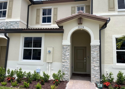2624 Se 25th - Photo 1