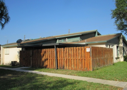 1065 Manor Drive - Photo 1