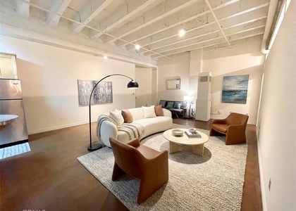 312 W 5th Street - Photo 1