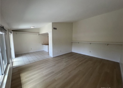 5444 Cajon - Photo 1