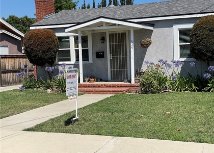 424 S Orange - Photo 1