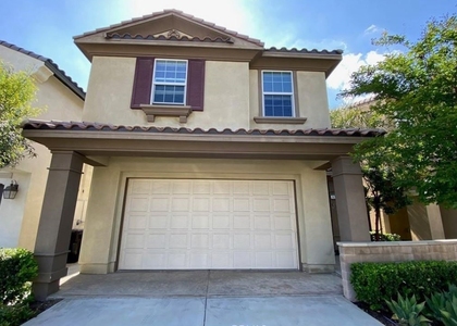 825 Parisa Place - Photo 1