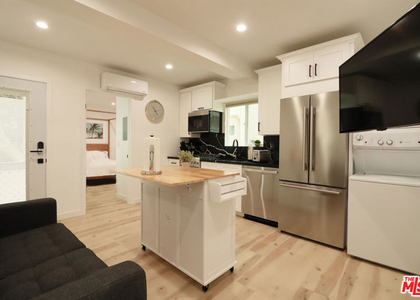 9040 Phyllis Avenue - Photo 1