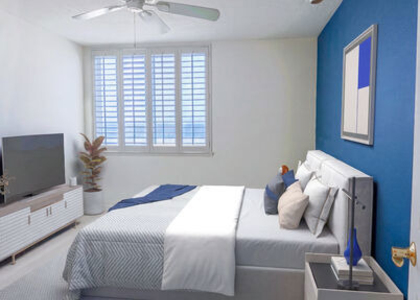 1140 E Ocean Boulevard - Photo 1