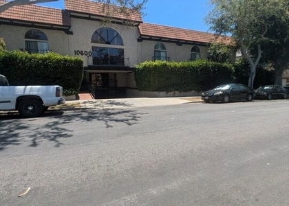10600 Holman Avenue - Photo 1